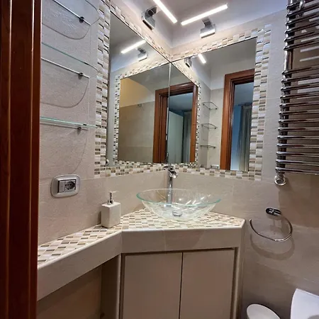Charm & Relax Jacuzzi Roma-gemelli * Rome