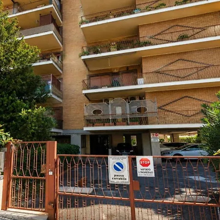 Charm & Relax Jacuzzi Roma-gemelli Apartament