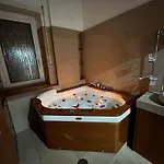 Charm & Relax Jacuzzi Roma-gemelli * Rzym